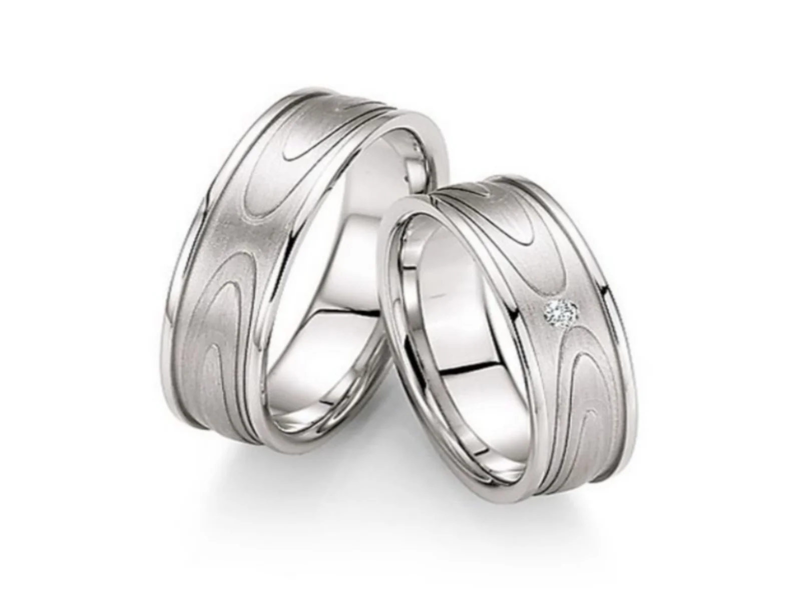 Vigselring 7351/060 — i 18k Vitguld — från sidan