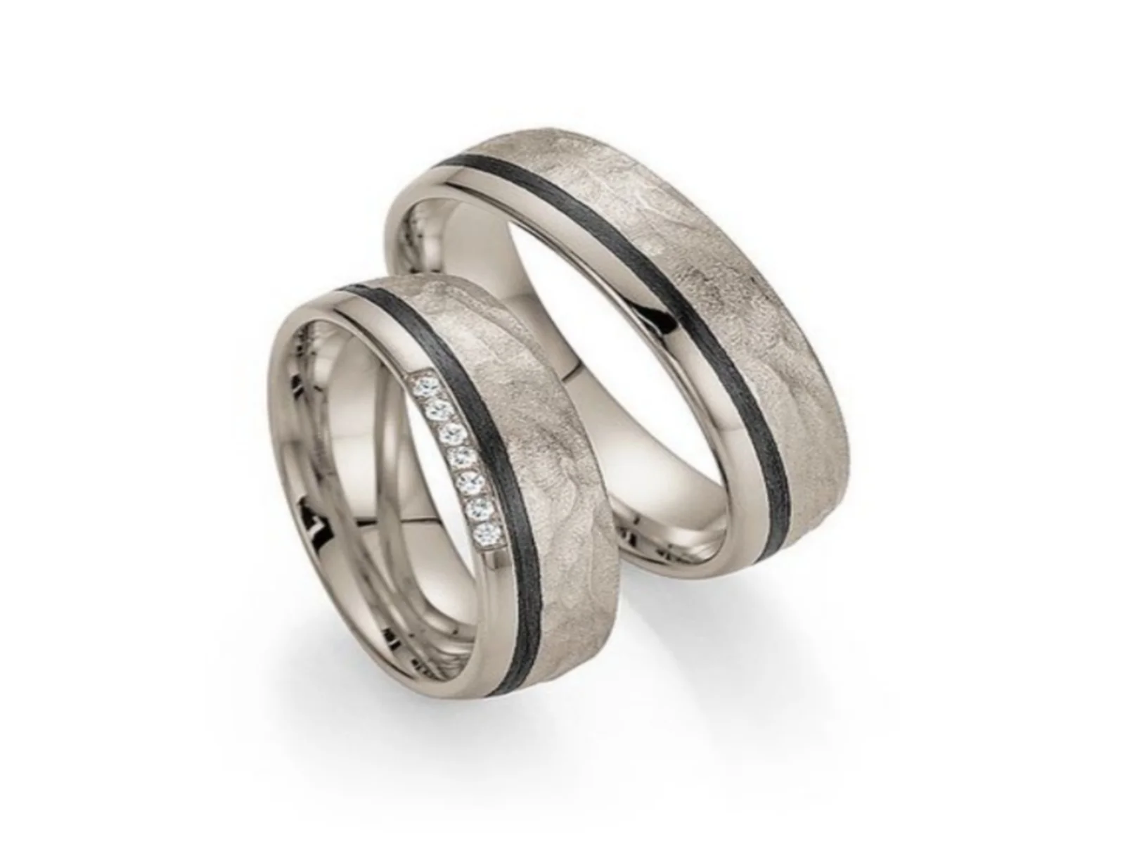 Vigselring ON FIRE Carbone — i 18k Vitguld — framifrån